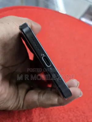অ্যাপল আইফোন ১৫ প্লাস ২৫৬ জিবি ব্ল্যাক