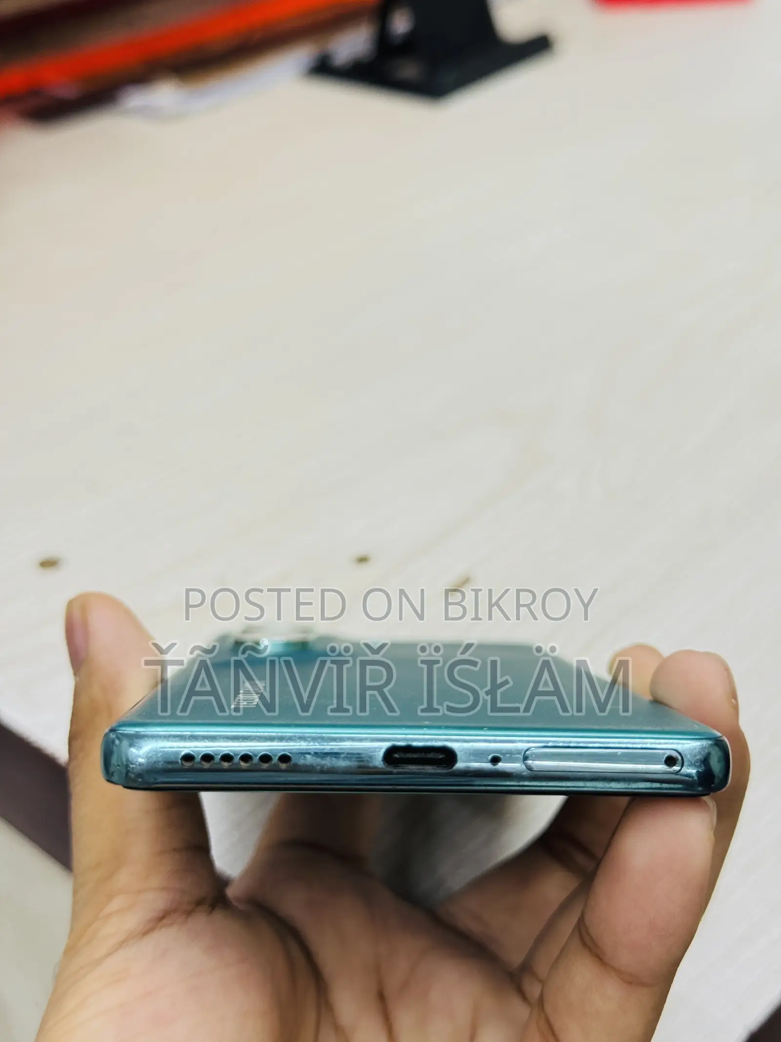 টেকনো ক্যামন ৪০ ২৫৬ জিবি ব্লু