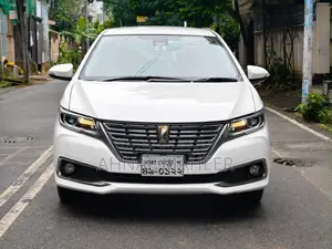 Toyota Premio 1.5 Front-Wheel Drive 2020 Pearl