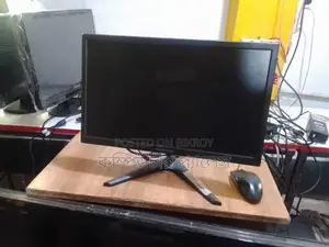 ইনোভটেক এলইডি ওয়ান শেড ১৯" মনিটর