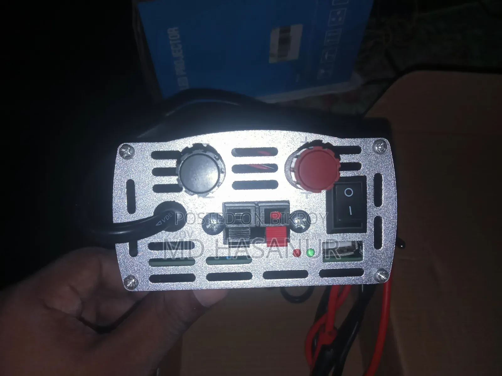 Jnogfa Inverter Charger 1000 Watt DC to AC Solar Power Inverter