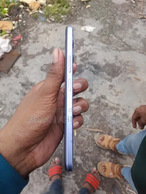 Vivo Y17 128 GB Blue