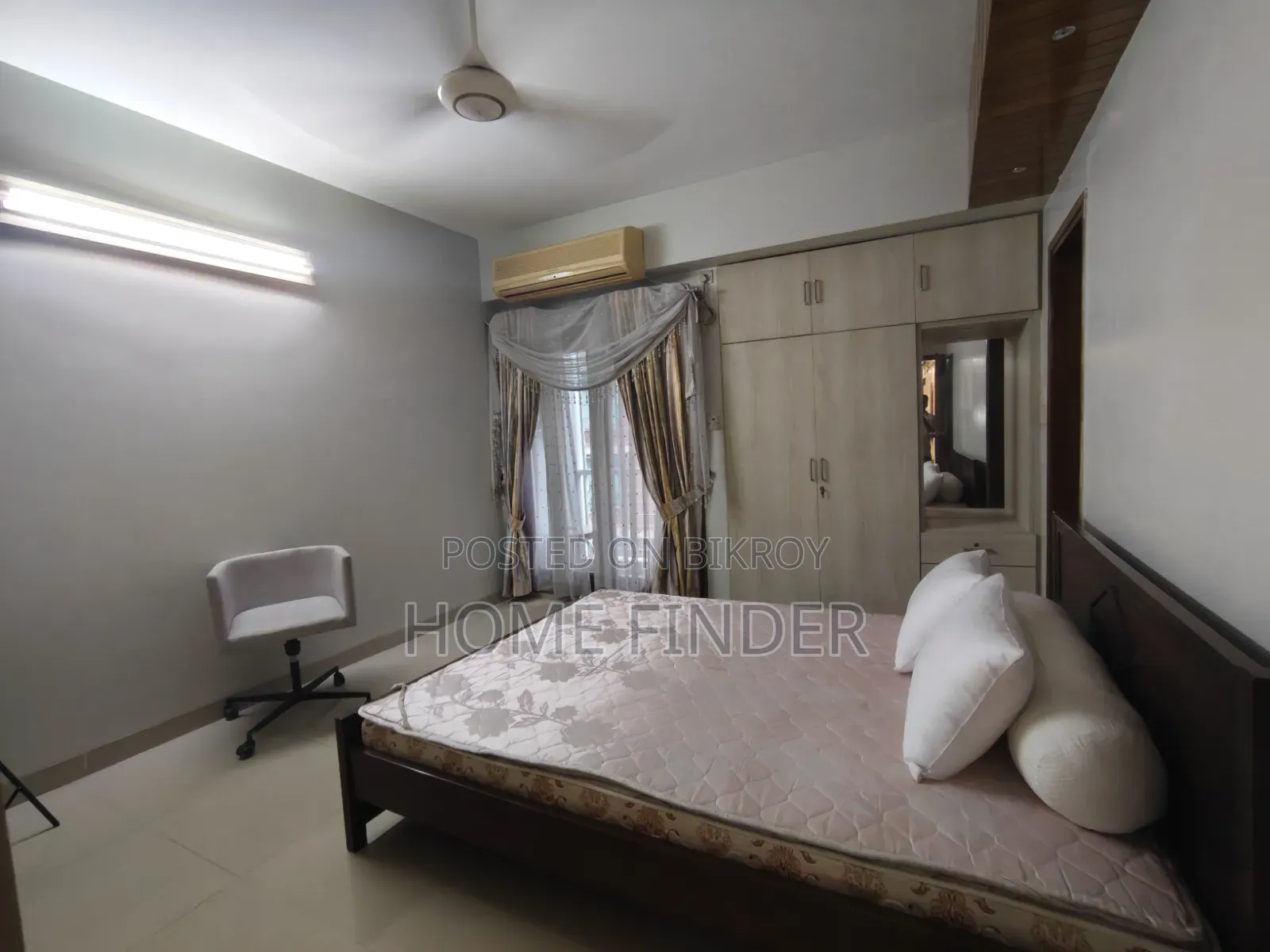 গুলশানে ৩ বেডরুমের ফার্নিশড অ্যাপার্টমেন্ট ভাড়ার জন্য