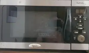 Whirlpool Microwave Oven