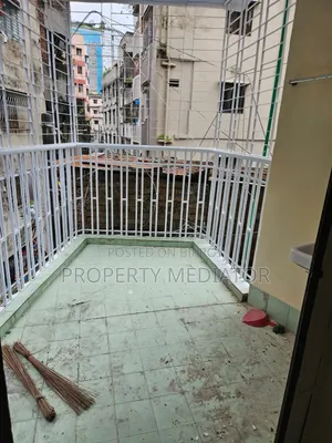 Mini Flat in Eskaton for sale