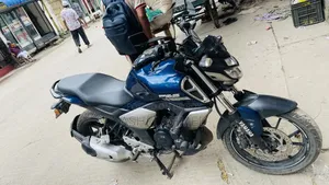 ইয়ামাহা এফজেডএস ভি৩ ২০২২ নীল