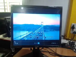 ডেল ১৯ ইঞ্চি ফুল ফ্রেশ হাইড্রোলিক মনিটর