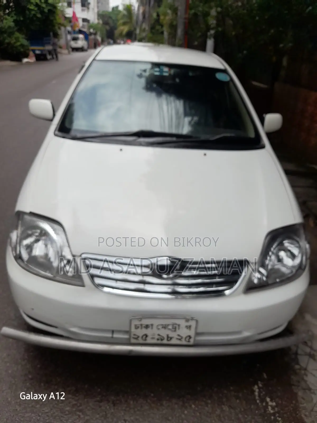 টয়োটা করোল্লা সেডান অটোমেটিক ২০০৪ হোয়াইট
