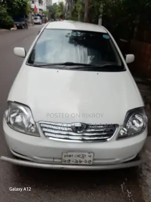 Toyota Corolla Sedan Automatic 2004 White