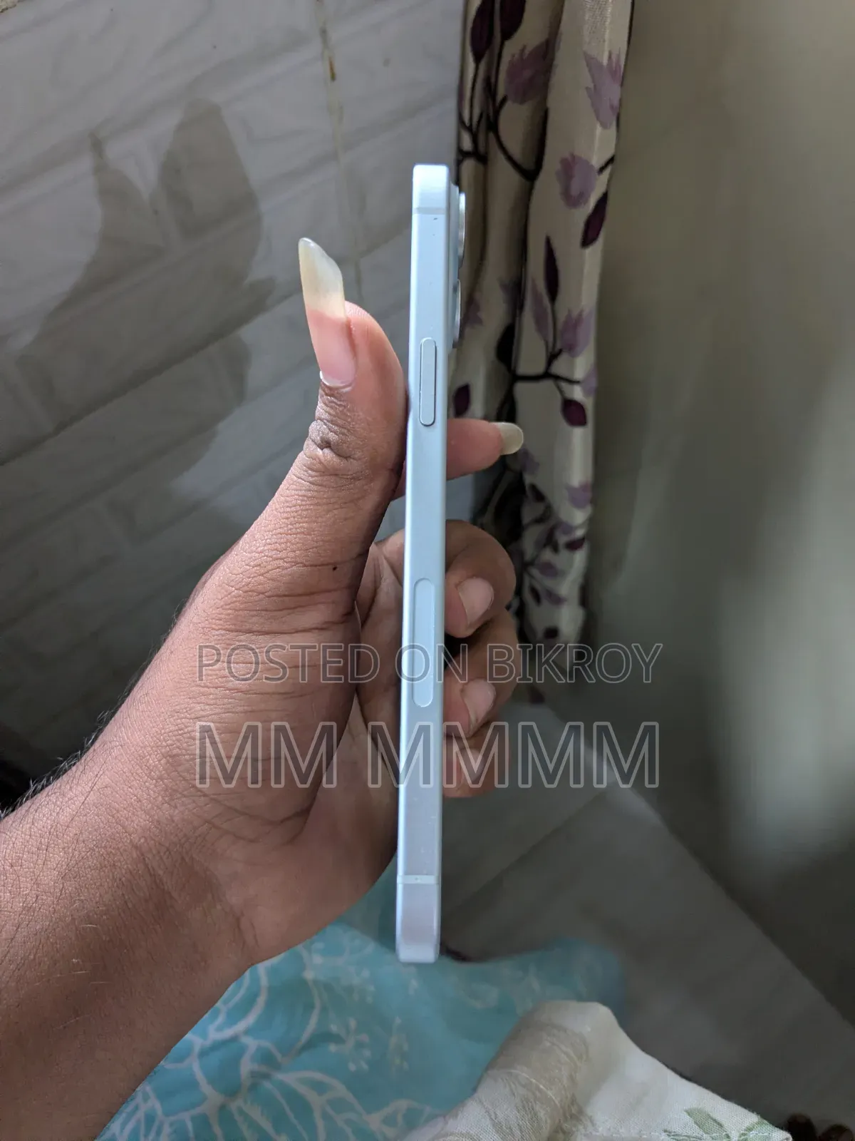 অ্যাপল আইফোন ১৫ প্লাস ১২৮ জিবি ব্লু