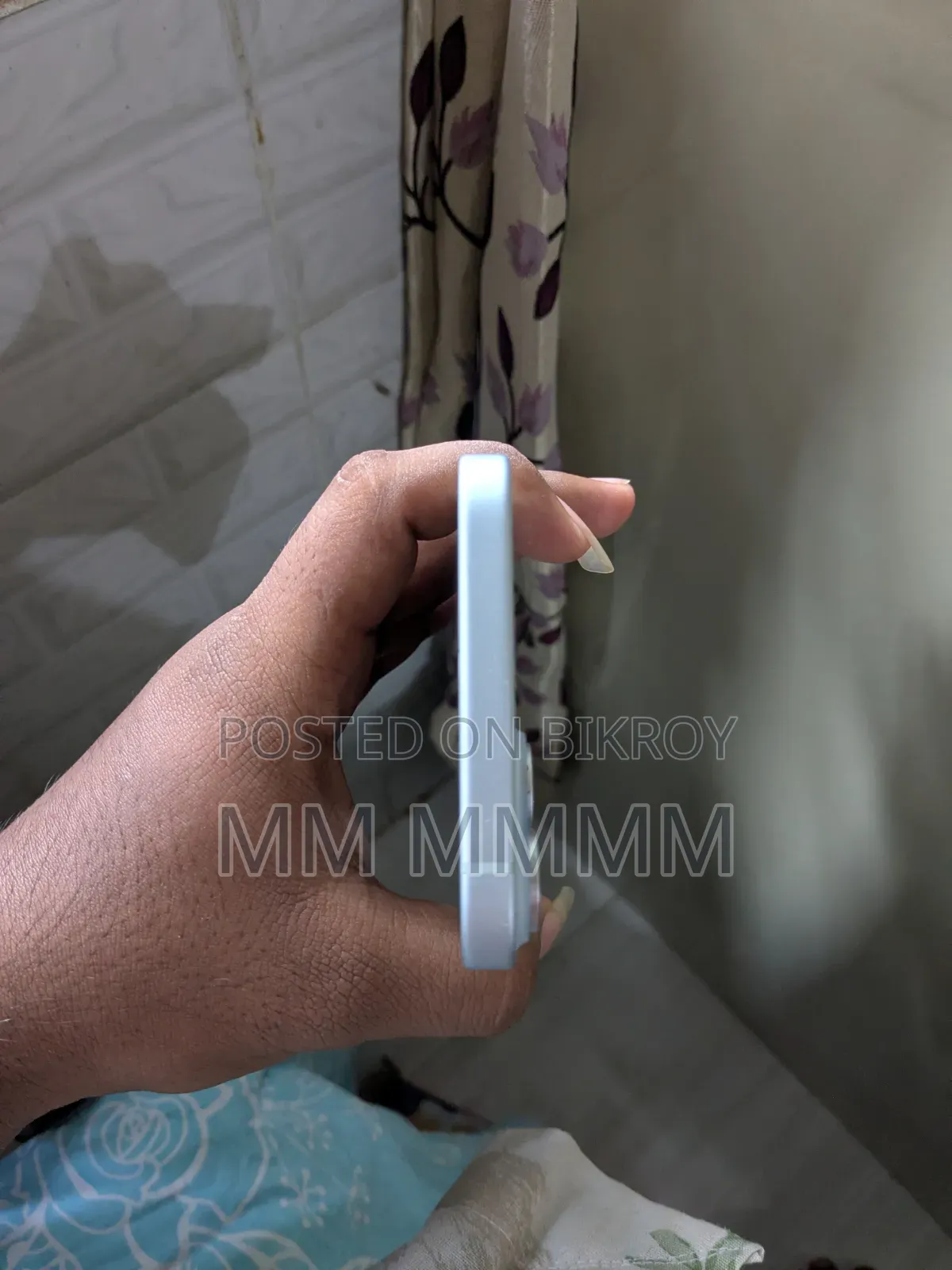 অ্যাপল আইফোন ১৫ প্লাস ১২৮ জিবি ব্লু