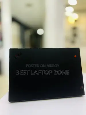 ল্যাপটপ লেনোভো থিংকপ্যাড এক্স১ ৮জিবি র‍্যাম ইন্টেল কোর আই৫ ২৫৬জিবি এসএসডি