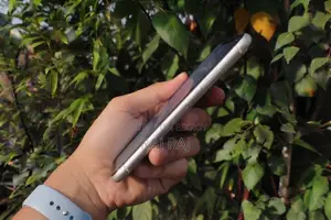 Apple iPhone XR 64 GB White