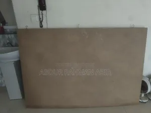 White Board 6 Feet × 4 Feet