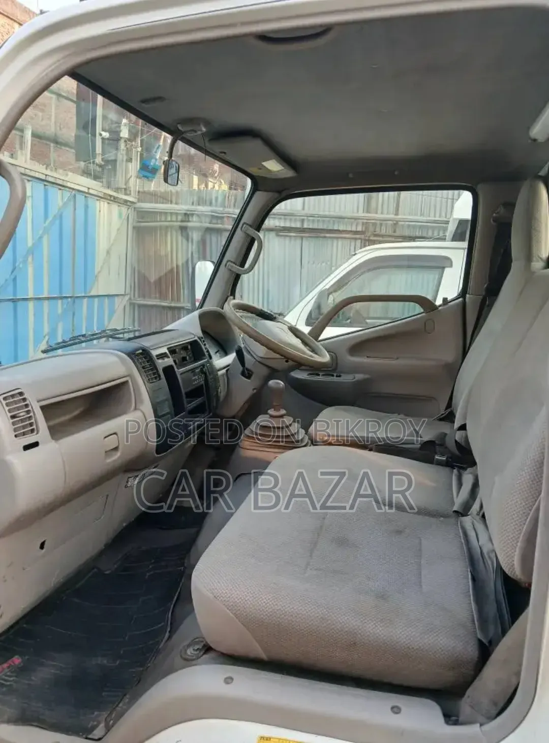 Toyota Dyna Pickup 2012