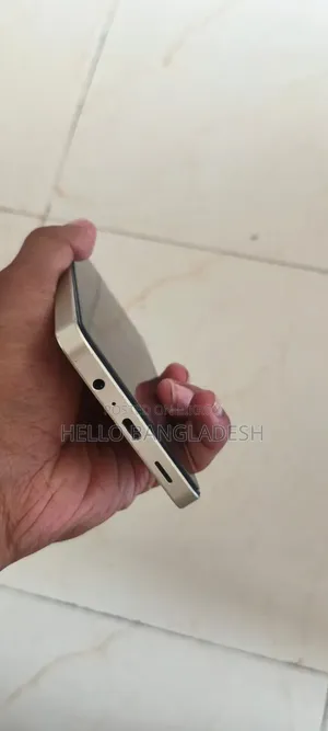Samsung Galaxy A06 64 GB Gold