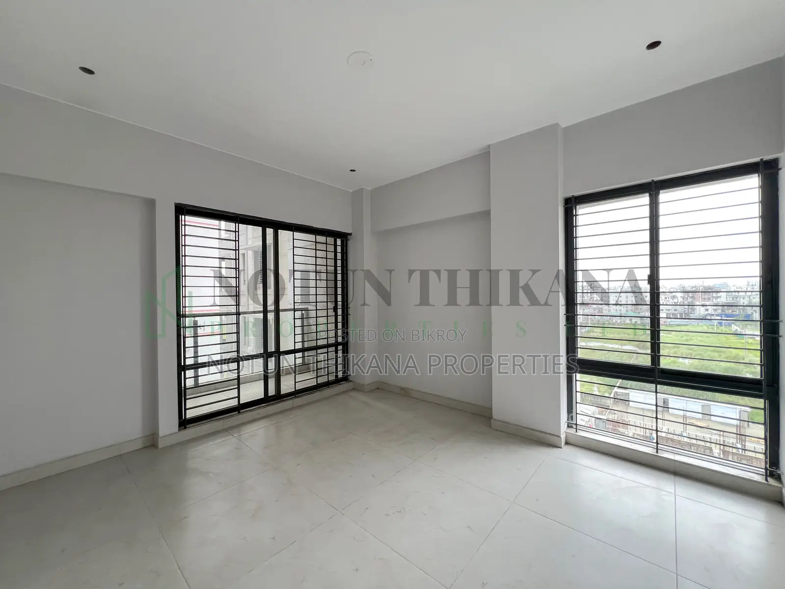 3 Bedroom Apartment in Basundhara for Sale