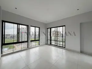 3 Bedroom Apartment in Basundhara for Sale