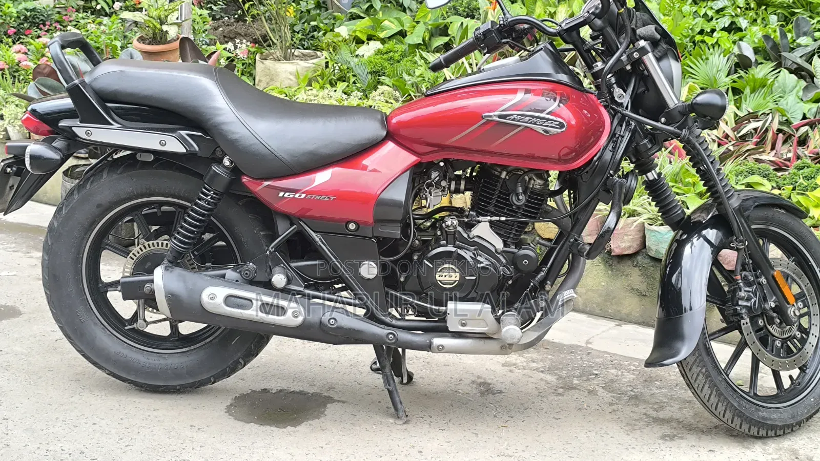 বাজাজ এভেঞ্জার ১৬০ স্ট্রিট ২০২১ লাল