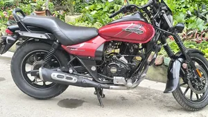 বাজাজ এভেঞ্জার ১৬০ স্ট্রিট ২০২১ লাল