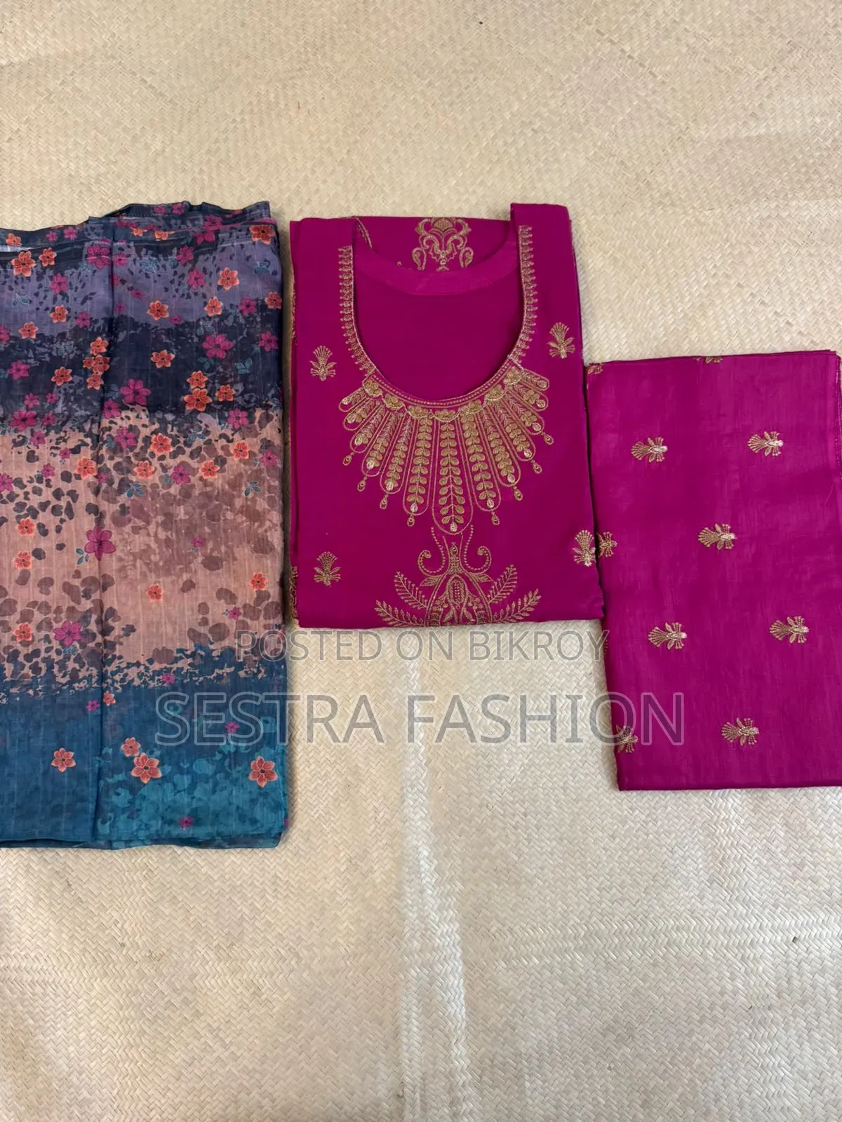 পাকিস্তানি ইন্সপায়ার থ্রিপিস