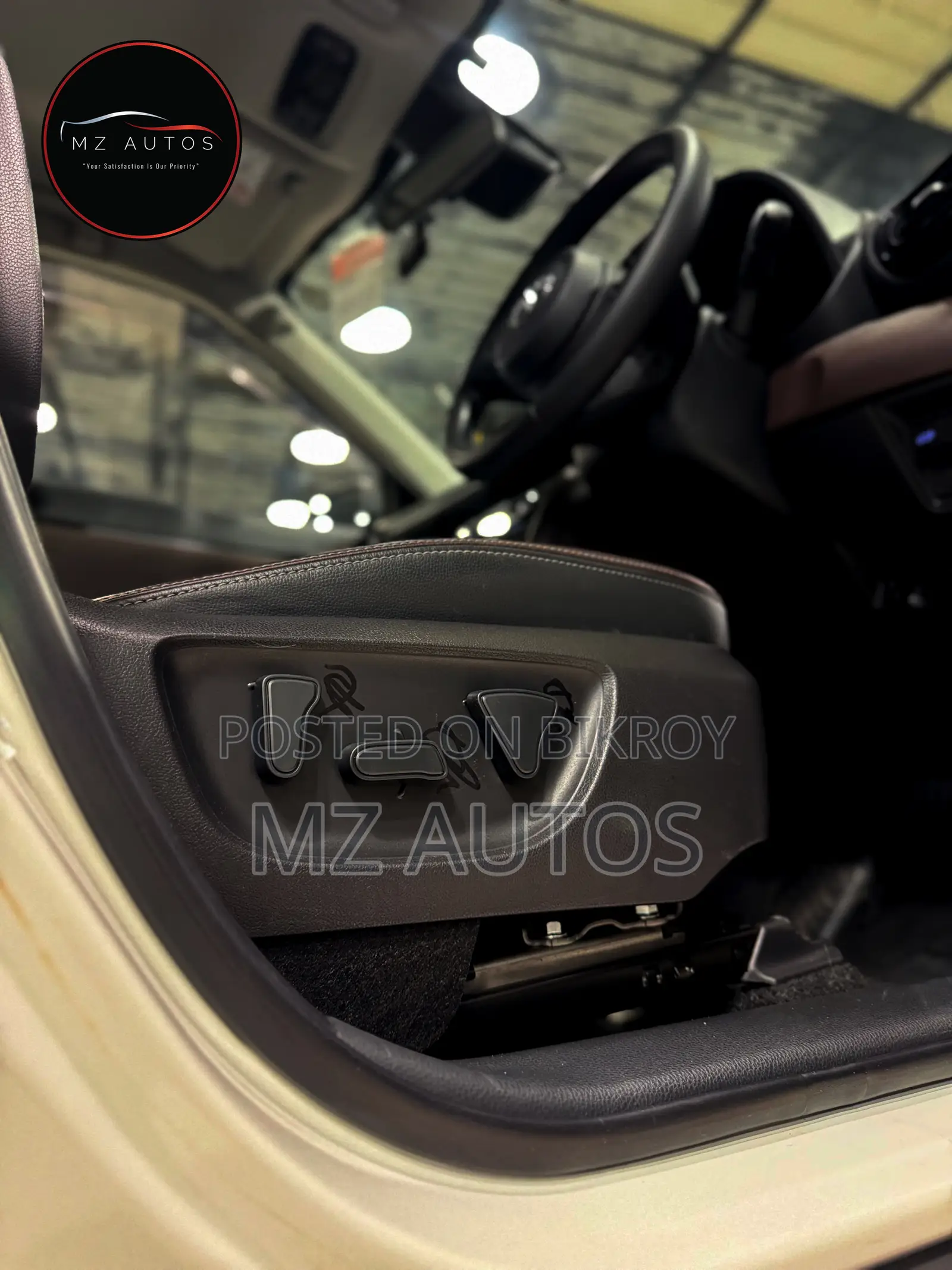 Toyota Yaris Cross 1.5 Hybrid Front-Wheel Drive 2021 Pearl