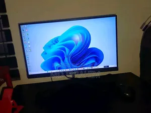 Desktop Computer Gigabyte 8GB Intel Core i3 HDD+SSD 1.5T