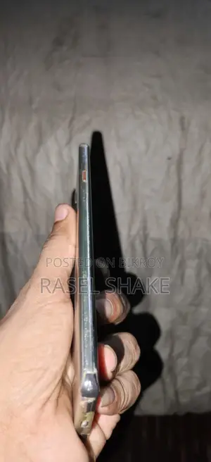 টেকনো ক্যামন ৪০ প্রো ৪জি ২৫৬ জিবি সিলভার
