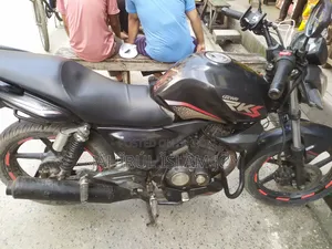 নতুন কিওয়ে আরকেএস ১২৫ ২০১৯ কালো