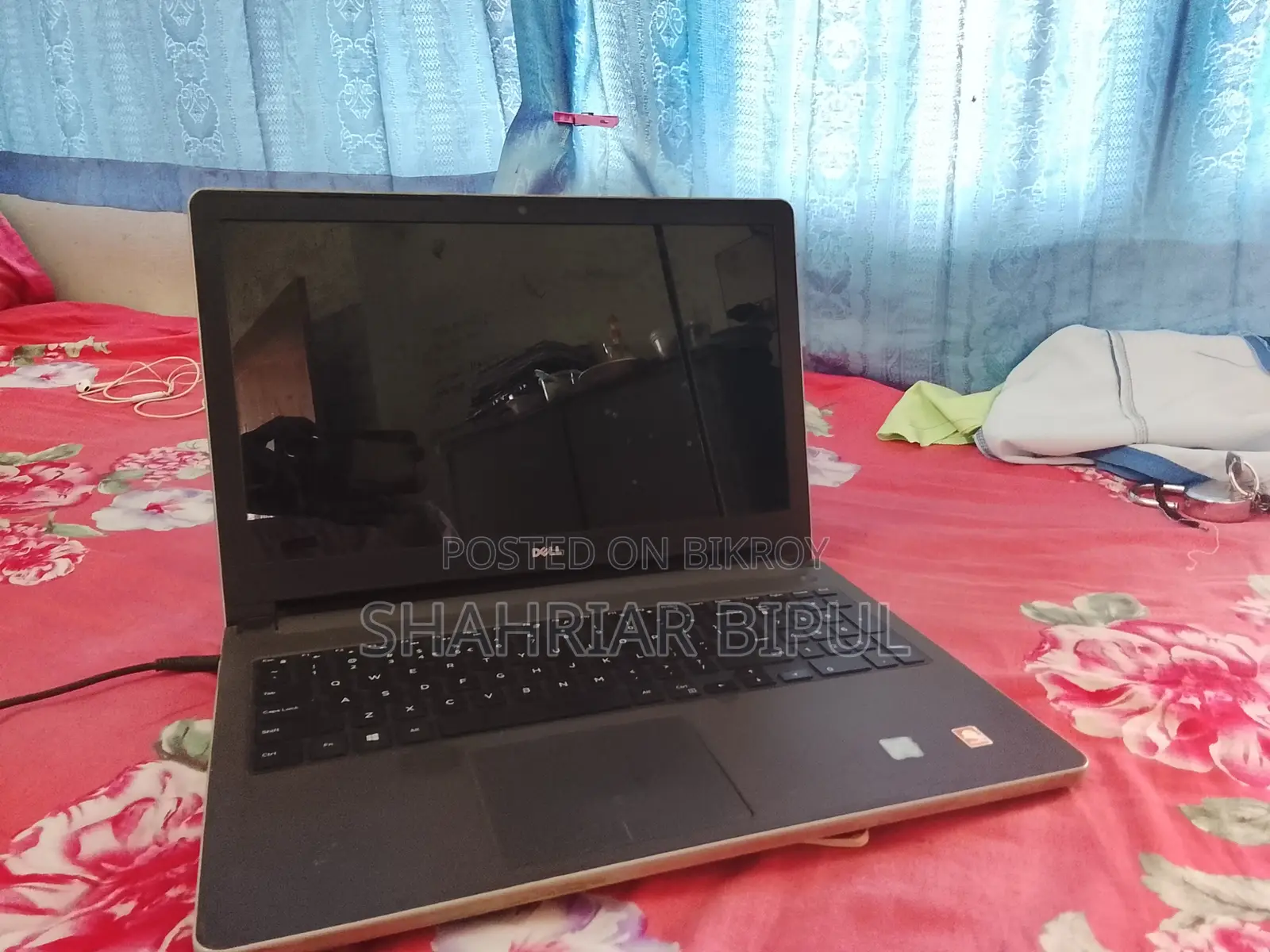 ডেল ল্যাপটপ ৮জিবি ইন্টেল কোর আই৫ এইচসিসি ২৫৬জিবি