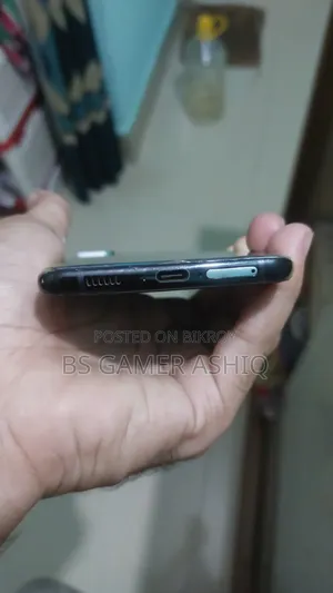 স্যামসাং গ্যালাক্সি এস২১+ ৫জি ২৫৬ জিবি সিলভার