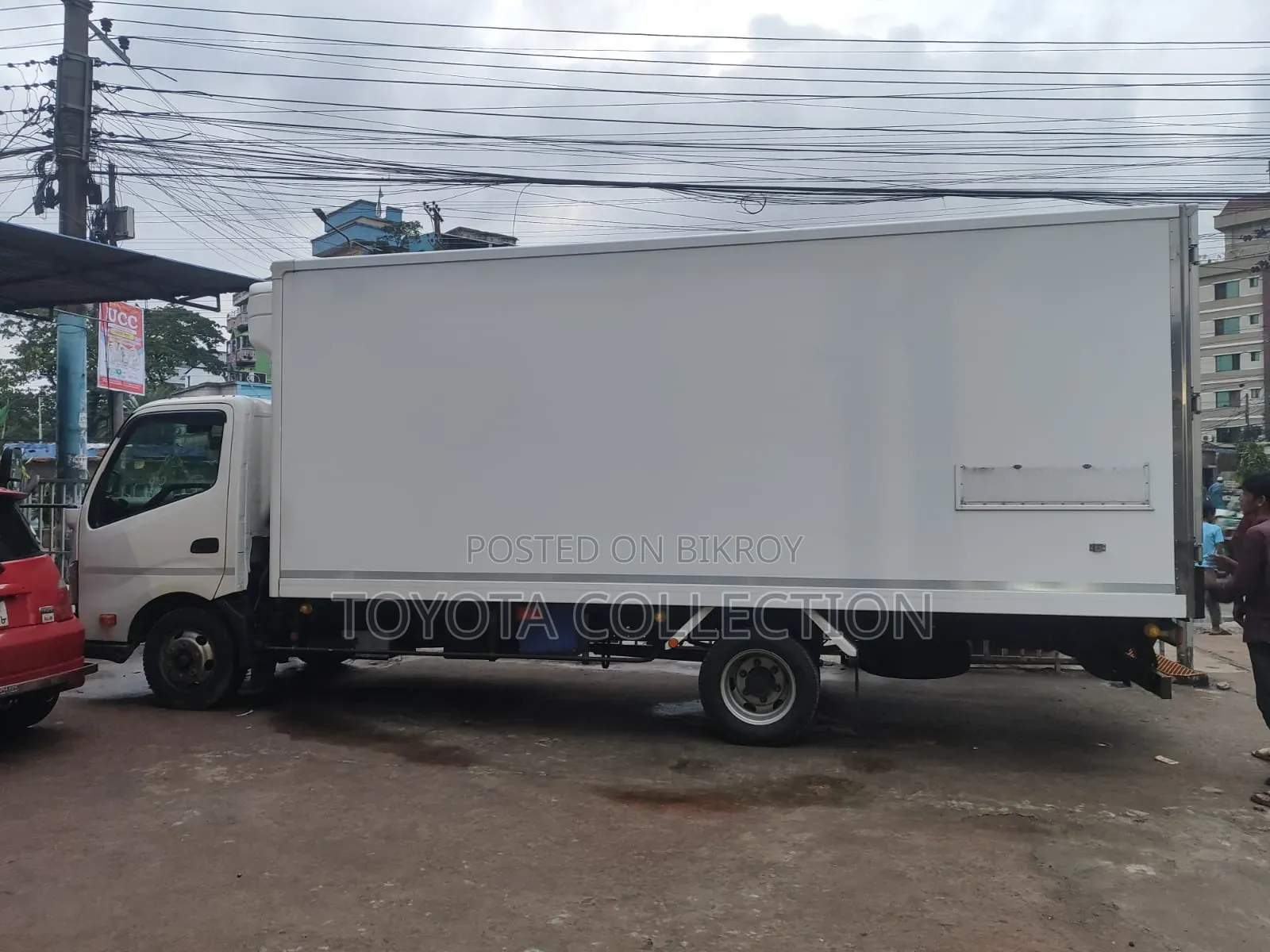 Hino Dutro Freezer -30