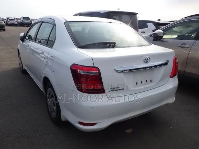 Toyota Axio 2021 White