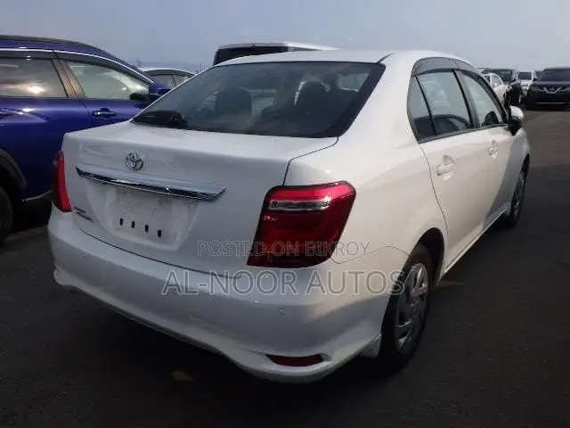 Toyota Axio 2021 White