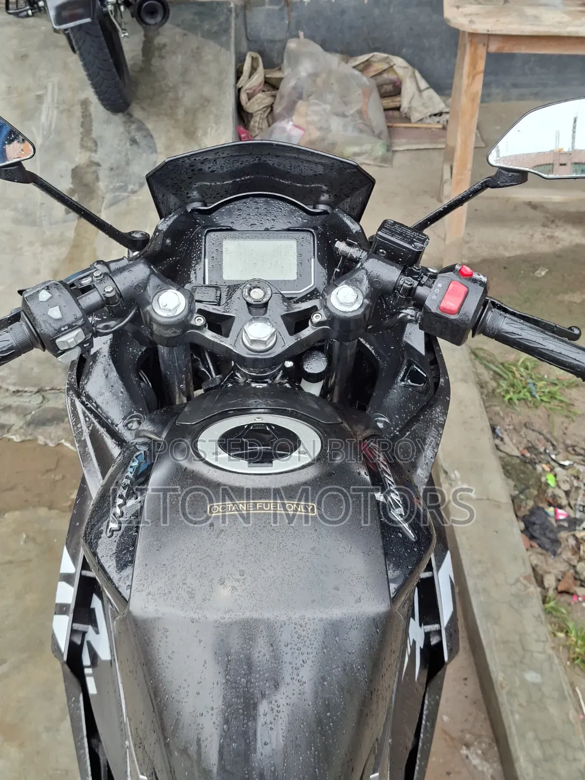 Hero Karizma XMR 210 2024 Black
