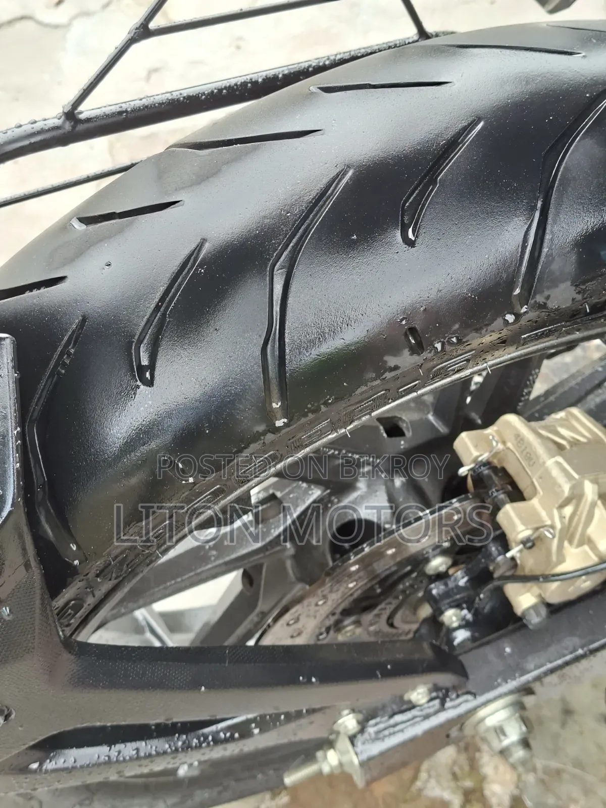 Hero Karizma XMR 210 2024 Black