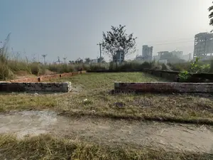 South Facing 4 Katha Plot in M Block