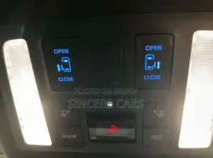 Toyota Noah 2022 Pearl