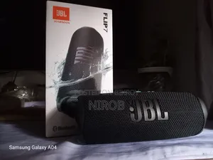 জেবিএল ফ্লিপ ৭