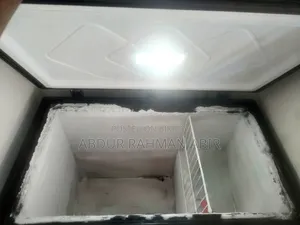 Walton Deep Freezer (245 L)