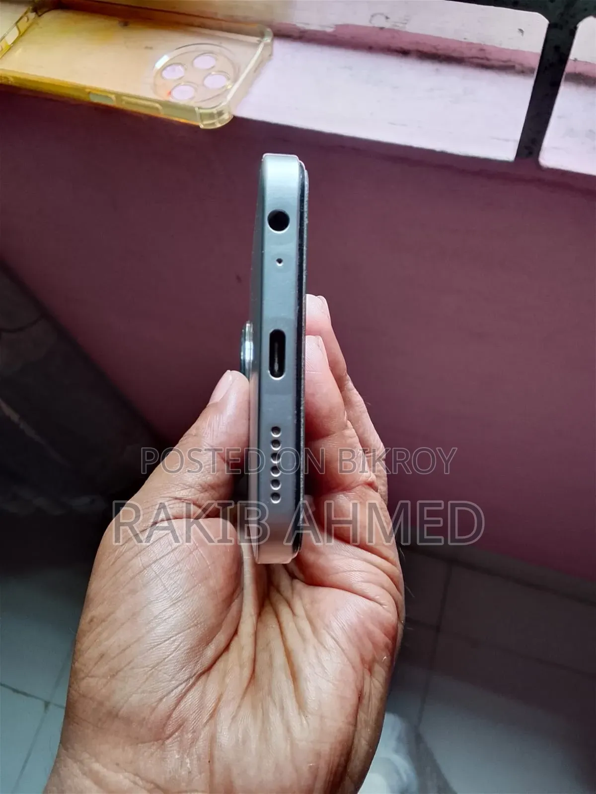 নতুন টেকনো স্পার্ক ৩০সি ১২৮ জিবি সিলভার
