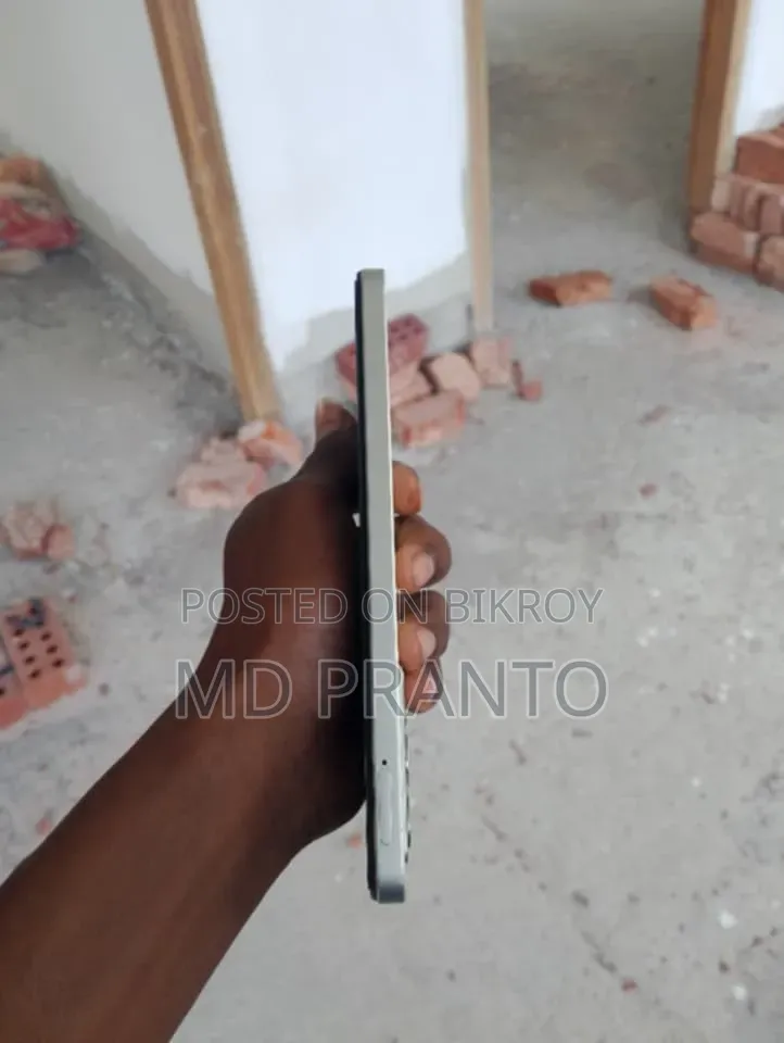 Realme C75 128 GB Yellow