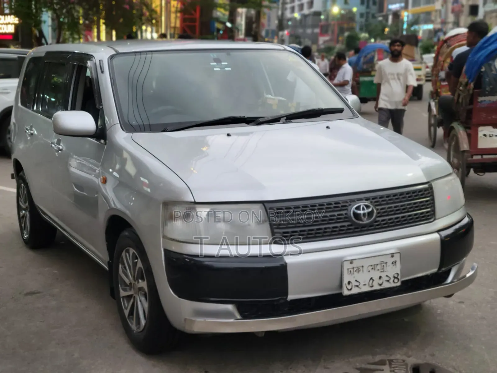 টয়োটা প্রোবক্স ২০১২ সিলভার