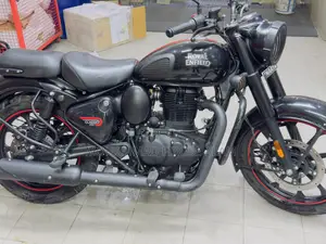 Royal Enfield Classic 350 2025 Black