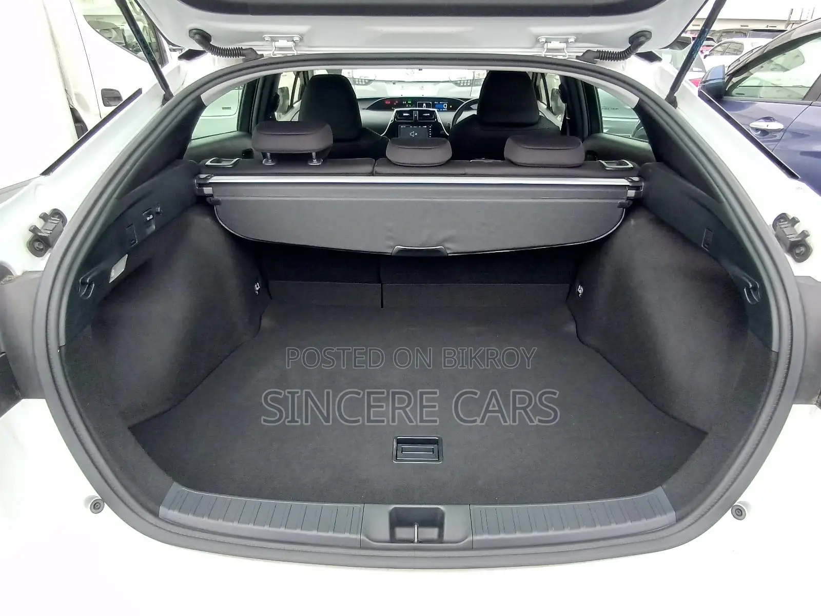 Toyota Prius 2021 Pearl