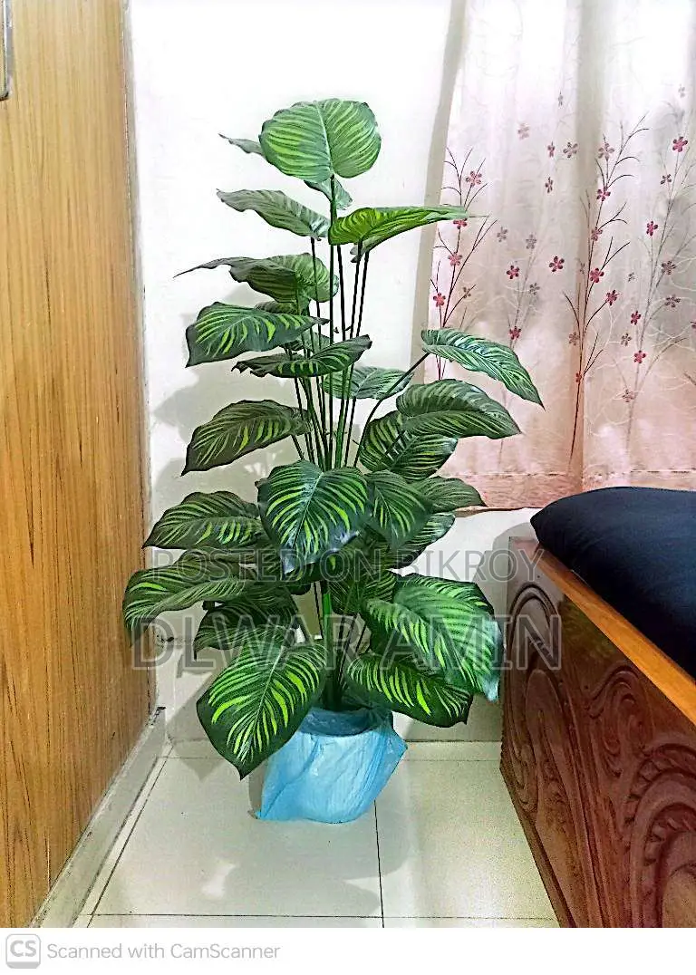 কৃত্রিম উদ্ভিদ