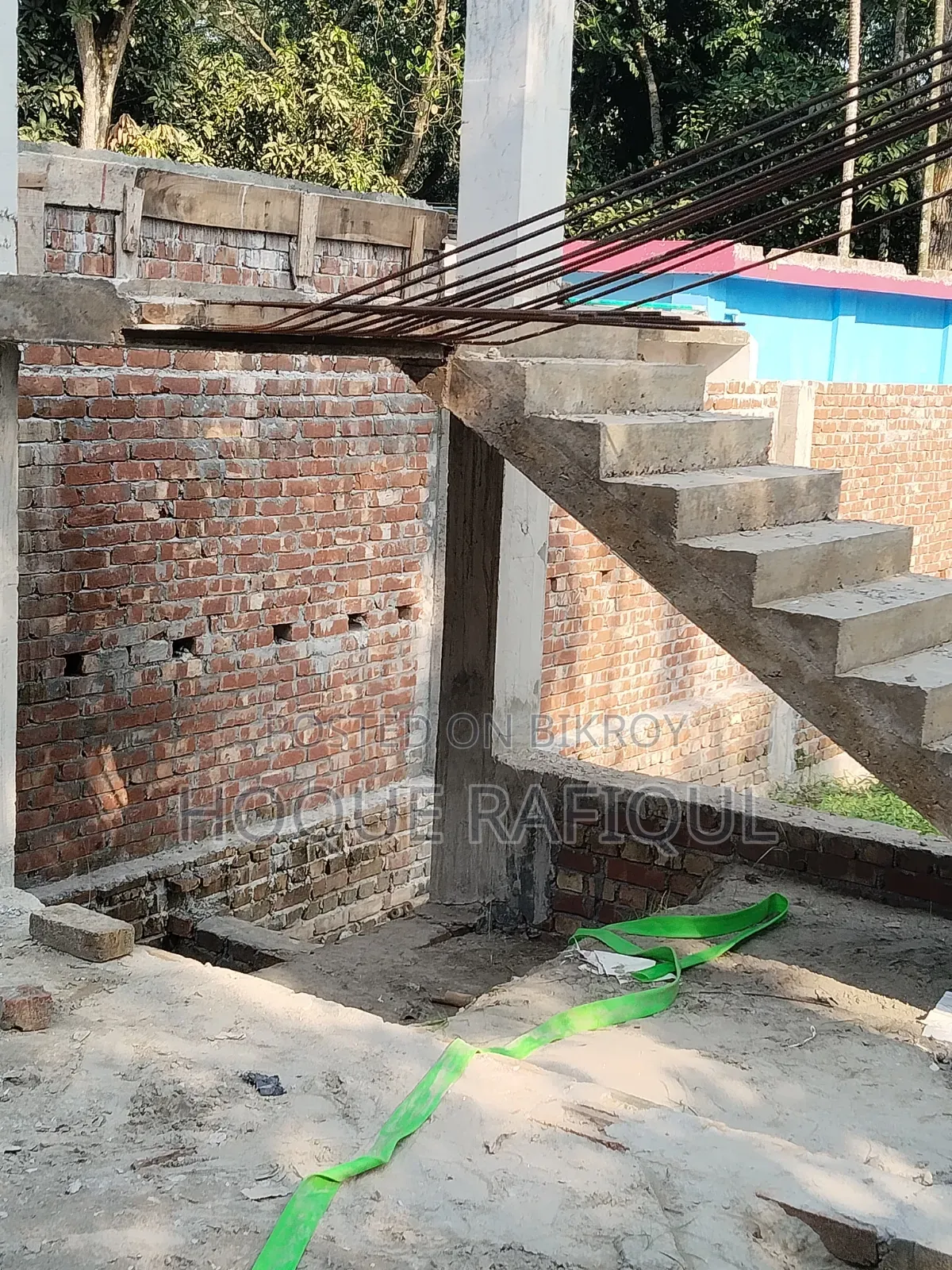 নির্মাণাধীন এই জমি বিক্রয় করা হবে জমির পরিমাণ ৮.২৫ শতাংশ