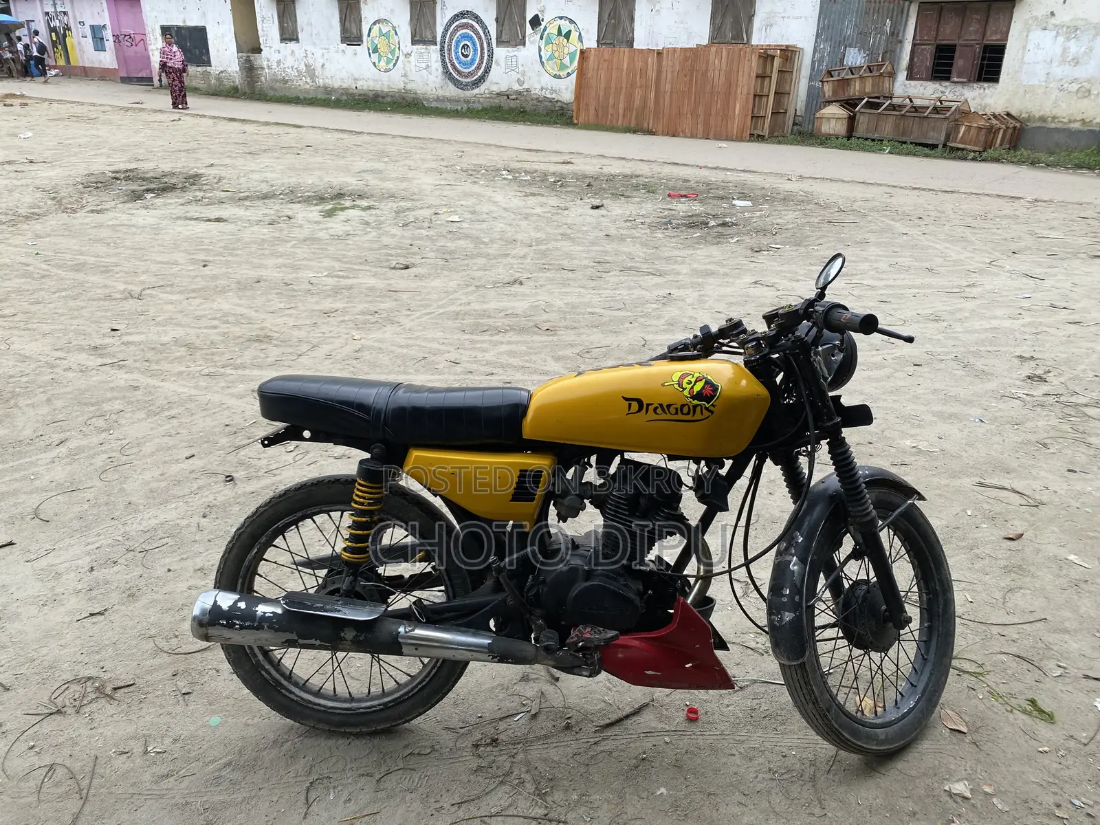 Honda XL 125 2015 Yellow