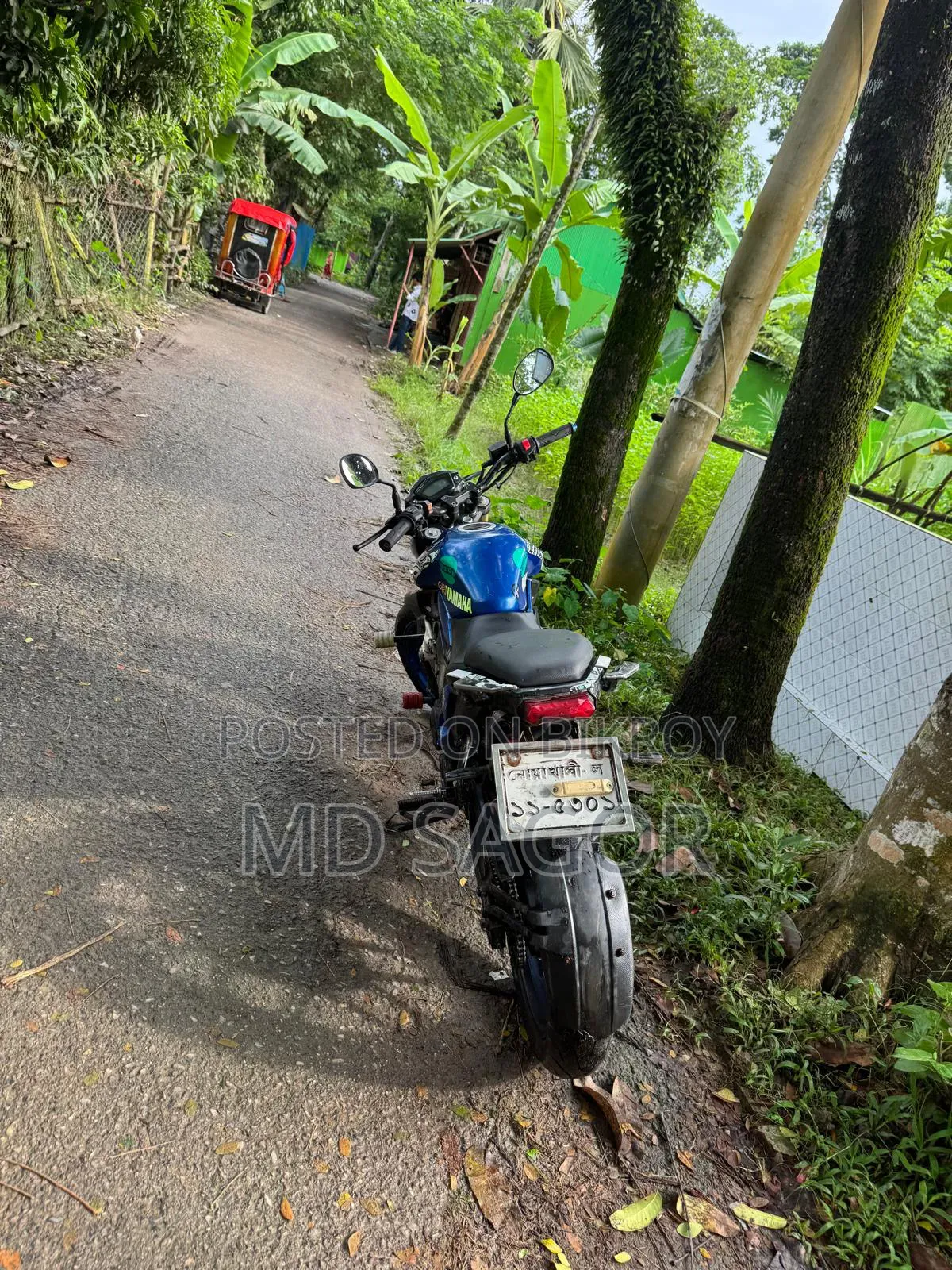 রানার বোল্ট ১৬৫আর ২০২২ নীল