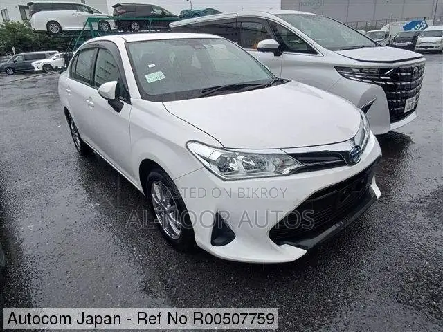Toyota Axio 2021 White